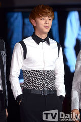 组图：帝国之子发行《First Homme》重磅回归