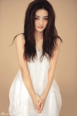 幻灯图：朱杰春日写真 洋溢青春性感 