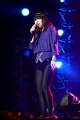 高清：热波音乐节第一天 宠物同谋激情演出