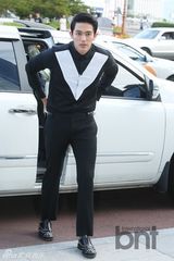 组图：韩星2AM任瑟雍高素荣等出席活动