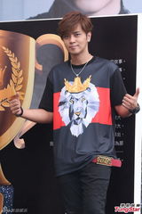 组图：罗志祥专抢新娘捧花 自身经历勉励柯震东