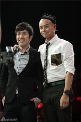 组图：《超演》角逐五强 李咏力挺新疆老乡