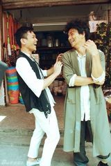 组图：《逆爱》骆达华变犀利哥 闹市飙戏李天翔