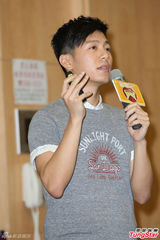 组图：韦礼安演说爆满 自曝曾被嫌歌声像头皮屑