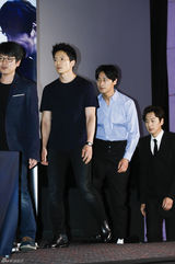 独家：《好朋友》三主演宣传新作 帅出新高度