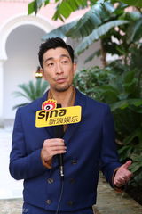 组图：王千源对话新浪 分享《黄金时代》感受