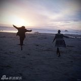 组图：泰勒-斯威夫特与超模好友同居 长腿组合超有爱！