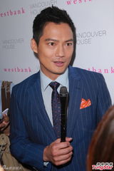 组图：高圣远否认送周迅城堡 谈结婚：希望吧