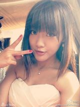 组图：王学兵有爱亲子照曝光 三婚娇妻童颜靓丽