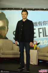 组图：西城男孩尚恩容颜不老 王心凌送足球蛋糕