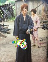 组图：《浪客剑心》佐藤健“拿什么都帅”系列