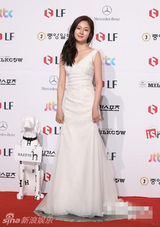 组图：百想红毯星光熠熠 双贤到场引尖叫