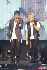 组图：林大晋首场个唱开启 罗志祥监场压阵