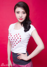 组图：徐冬冬最新写真大片 清纯可爱大眼卖萌