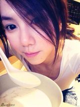 组图：美少女爱自拍！邓紫棋海量生活美照曝光