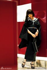 组图：日美混血嫩模走红 被誉日版奥黛丽赫本