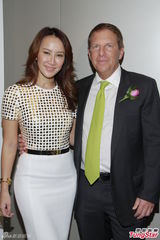 组图：李玟荣升主席夫人 未获老公分配股份