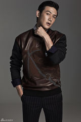 组图：陆毅贝儿父女组合造型百变风格多样