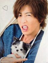 组图：木村拓哉13年冻龄未变 上杂志帅度爆表