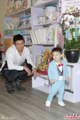 组图：洪天明周家蔚盼追女 佘诗曼怕照顾小朋友