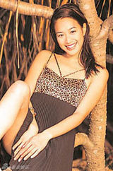 [青春照相馆]44岁钟丽缇旧照:性感尤物诱惑难挡