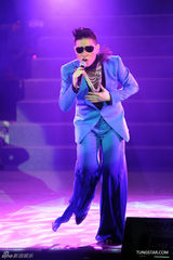 [9.24生日会]天秤靓女美如画 关之琳PK陈美琪