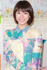 组图：港姐性感现身 冠军邵珮诗坦承背景雄厚