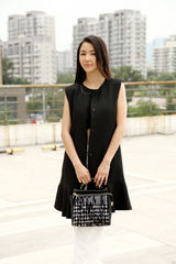 组图：姚星彤早秋时尚大片 蛮腰袅袅优雅率性