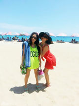 组图：艾怡良比基尼秀性感 七首连唱草莓音乐节