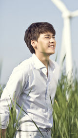 手机壁纸：百变李易峰