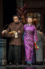 组图：歌剧版《骆驼祥子》首演 沈娜演绎虎妞