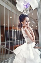 组图：娜扎淡紫纱裙登封面 唯美梦幻灵动优雅