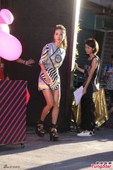 组图：蔡依林萧亚轩时隔8年再同台 两女神比高