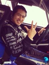 组图：韩寒32岁生日晒照纪念成长 小野卖萌出镜