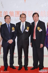 组图：陈友开心提名金像奖 谭咏麟赞成龙当会长