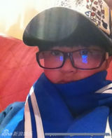 组图：金龟子刘纯燕13岁可爱女儿私房照