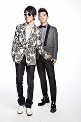 组图：羽泉北京将开圣诞演唱会 写真曝光