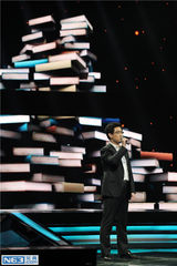 组图：《演说家》林志颖当村长 乐嘉追女支招