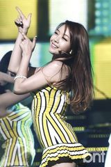 组图：韩团Girls Day迷你裙尽显可爱性感