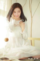 组图：菅韧姿清新纯美写真 双眸清澈透亮