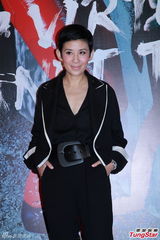 组图：吴君如现身挺初恋 杜德伟无惧爱妻生醋意