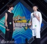 组图：七夕佳节 华晨宇领衔尚雯婕的儿子们组CP