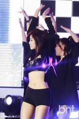 组图：Secret新专发布会 激情点燃仲夏之夜