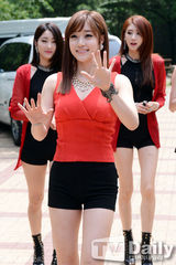 组图：NineMuses出任促进鸡蛋消费运动宣传大使