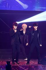 高清组图：SJ少女时代2NE1等参加GS演唱会