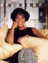 组图：惠特尼去世一周年 巨星珍贵旧照曝光