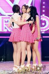 组图：《KARA Project》落幕 KARA新成员诞生