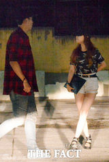 组图：Girls Day敏雅牵手孙兴民 甜蜜约会被拍