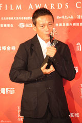 组图：台北电影奖揭晓　李康生陈湘琪夺帝后