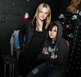 高清：《逃亡乐队》亮相圣丹斯 斯图尔特范宁比美